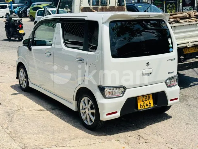Suzuki Wagon R Stingray 2018 photo 4