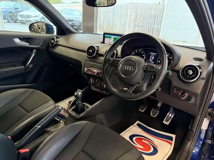 Audi A1 2017 photo 2