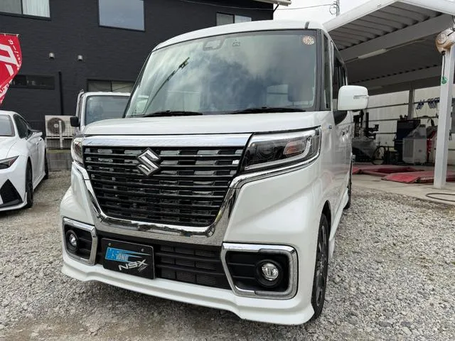 Suzuki Spacia Custom