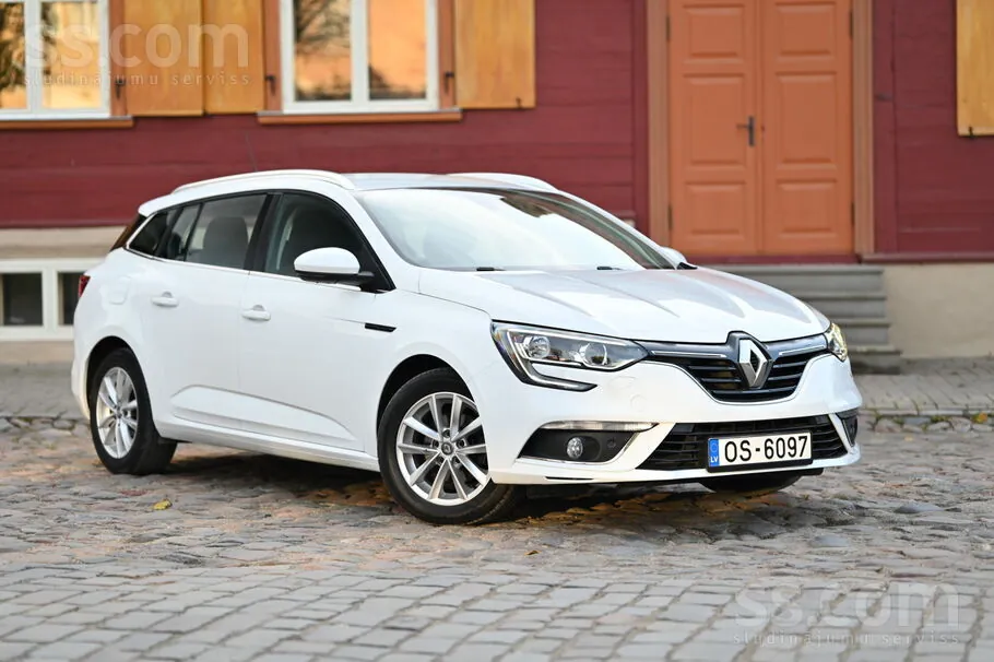 Renault Megane 2017 photo 2