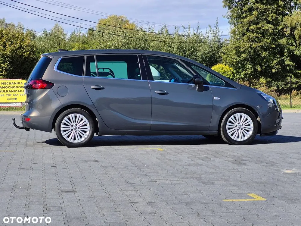 Opel Zafira 2016 photo 3