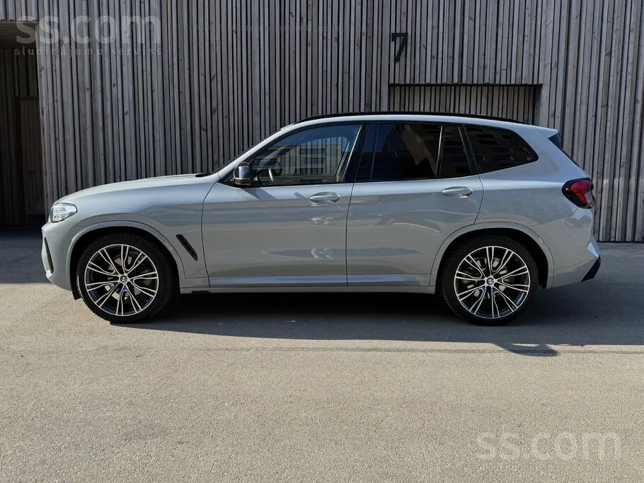 BMW X3 2022 photo 3