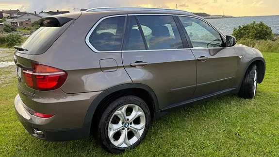 BMW X5 2012 photo 4