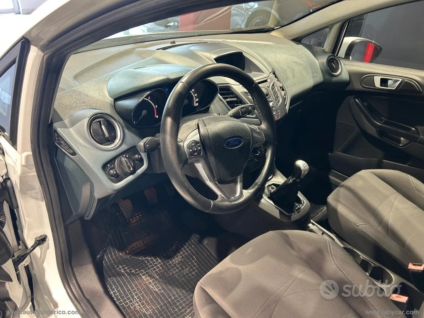 Ford Fiesta 2014 photo 4