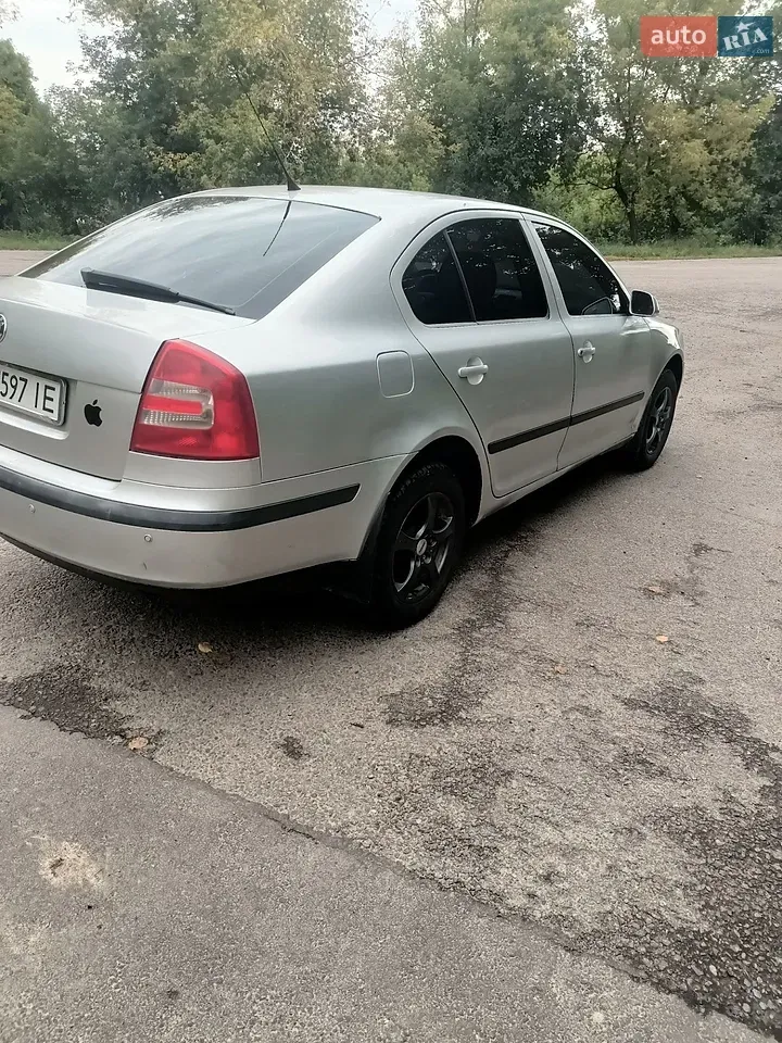 Skoda Octavia 2006 photo 4