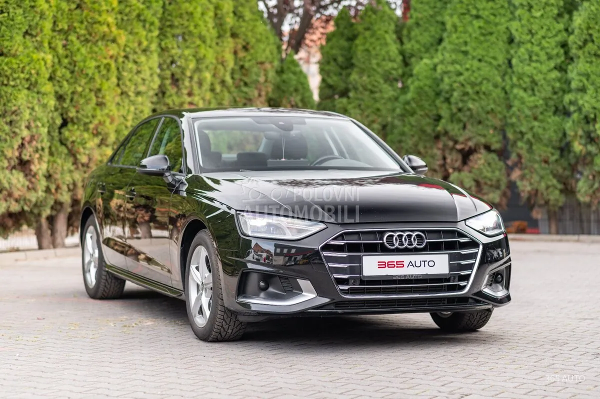 Audi A4 2022 photo 3
