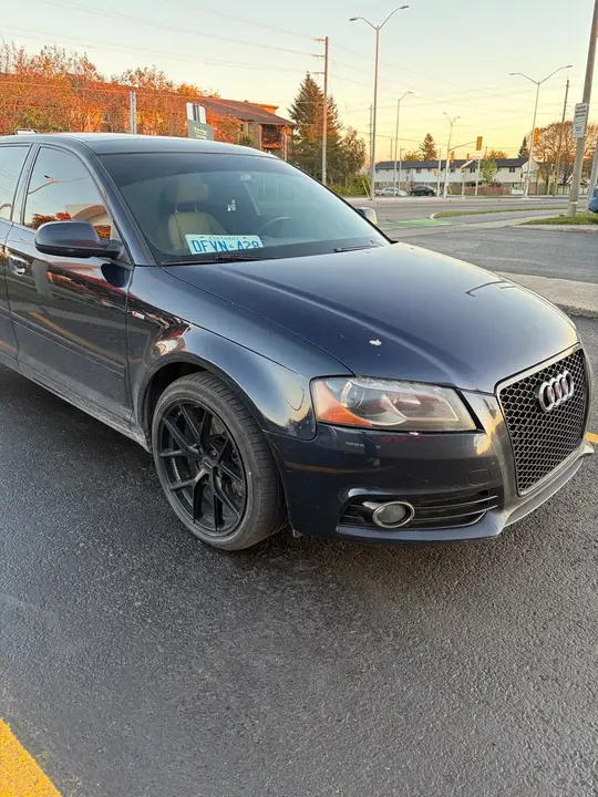 Audi A3 2012 photo 2