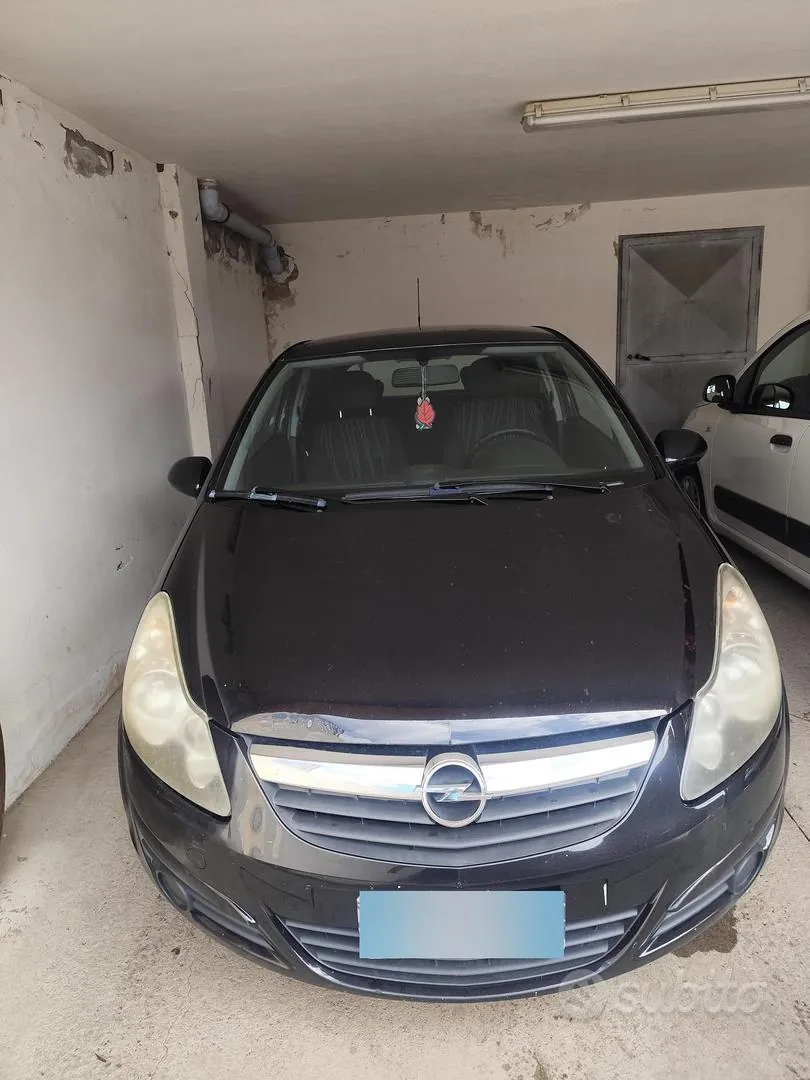 Opel Corsa 2010 photo 3