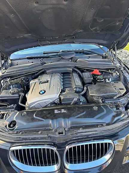 BMW 523I 2006 photo 4