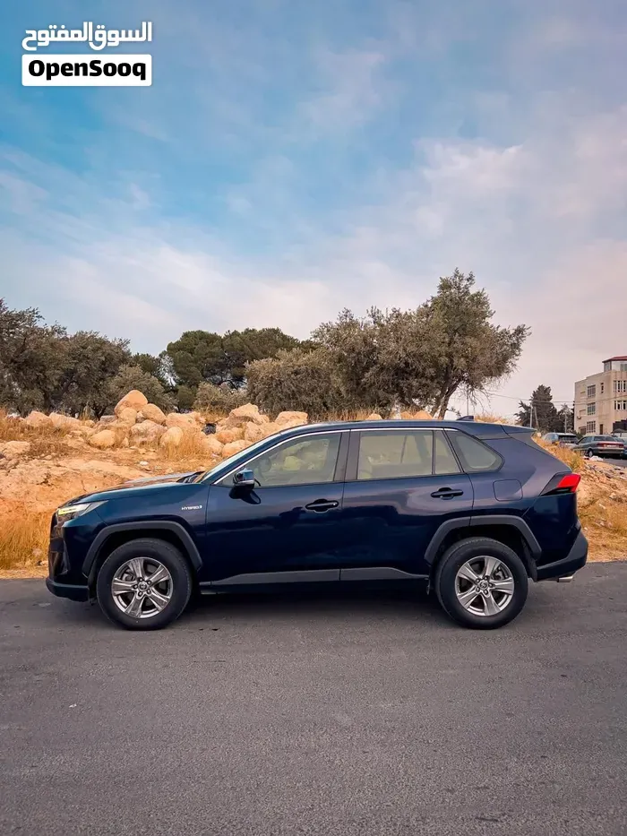 Toyota Rav 4 2023 photo 4