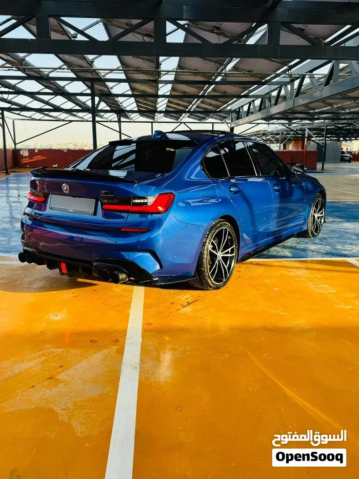 BMW 330E