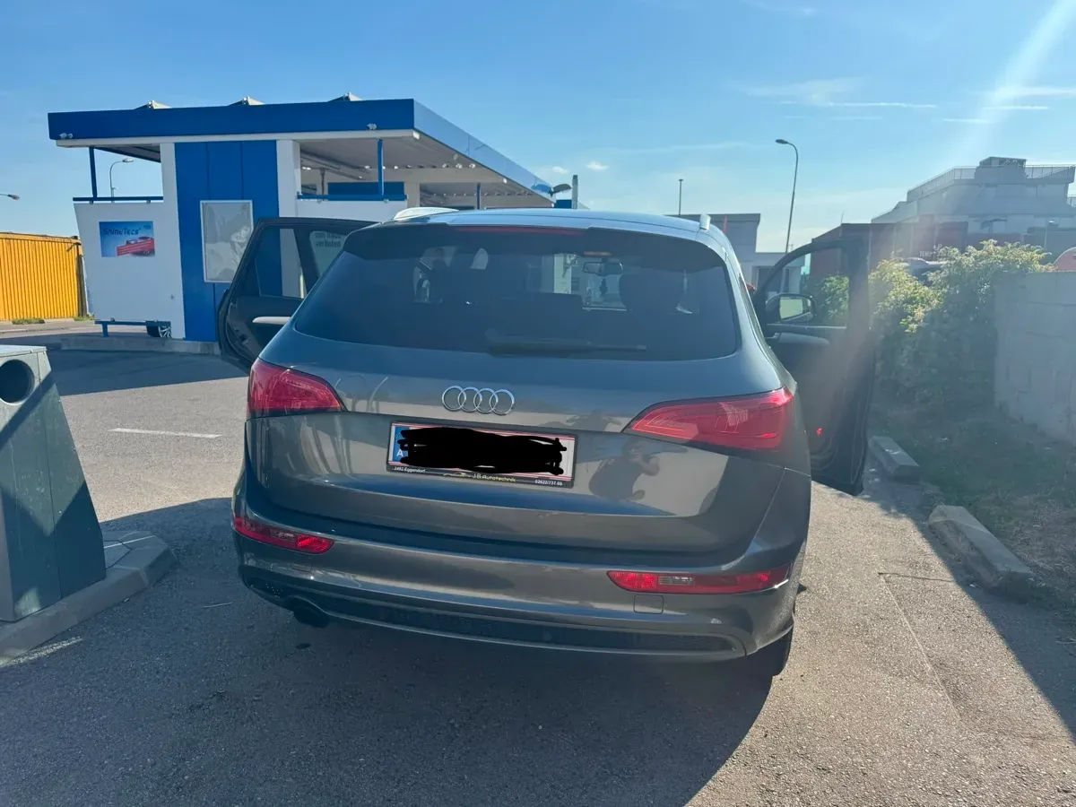 Audi Q5 2012 photo 2