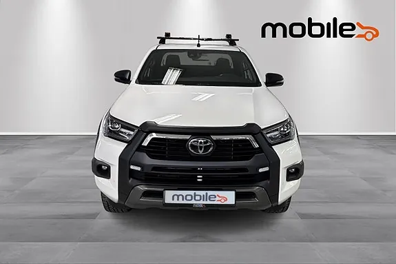 Toyota Hilux 2021 photo 2