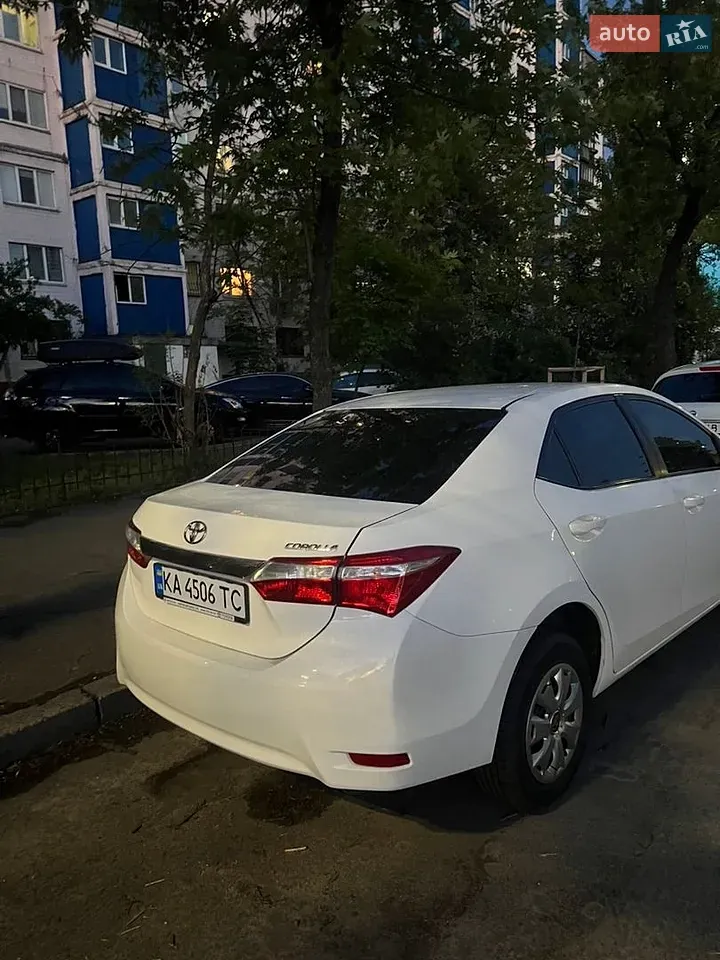 Toyota Corolla 2017 photo 4