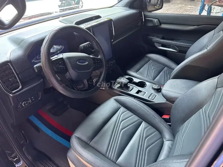 Ford Everest 2022 photo 4