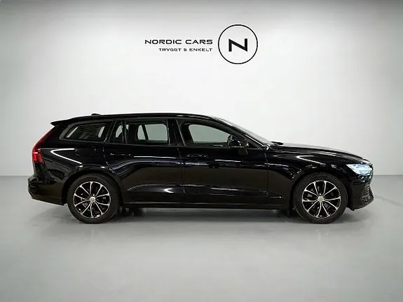 Volvo V60 2019 photo 2