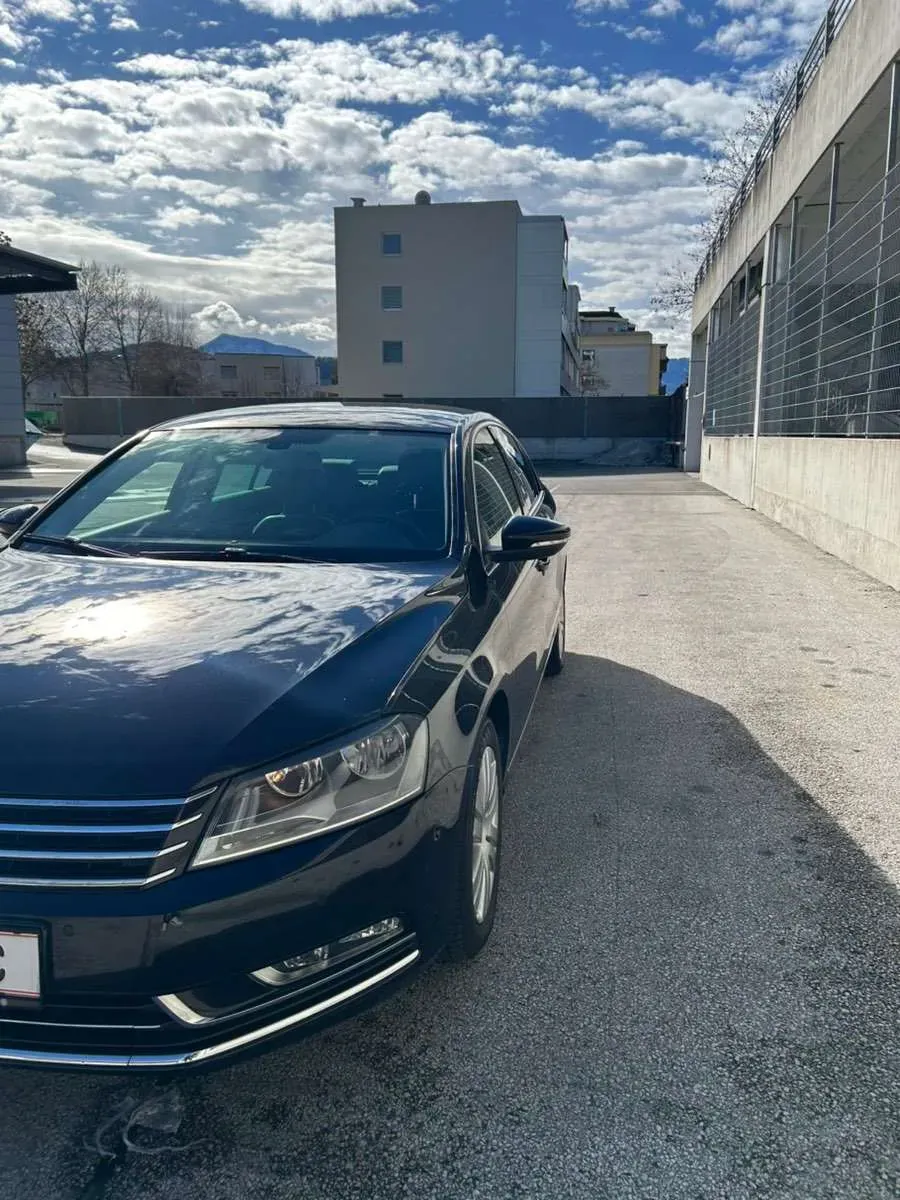 Volkswagen Passat 2014 photo 2