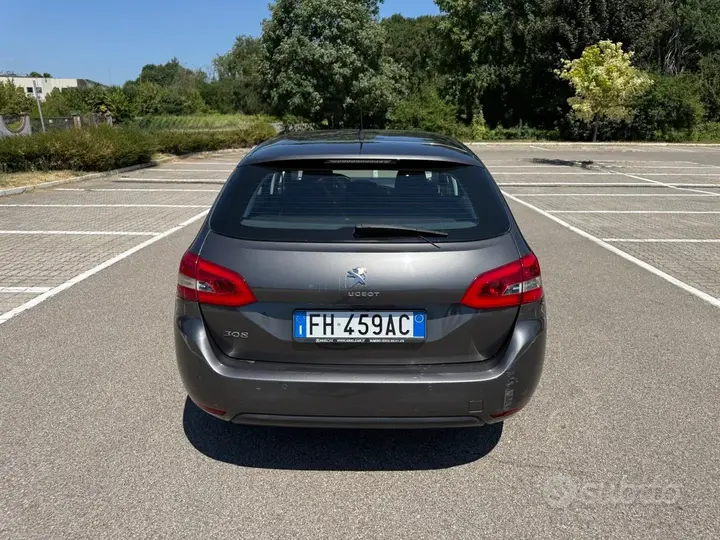 Peugeot 308 2017 photo 5