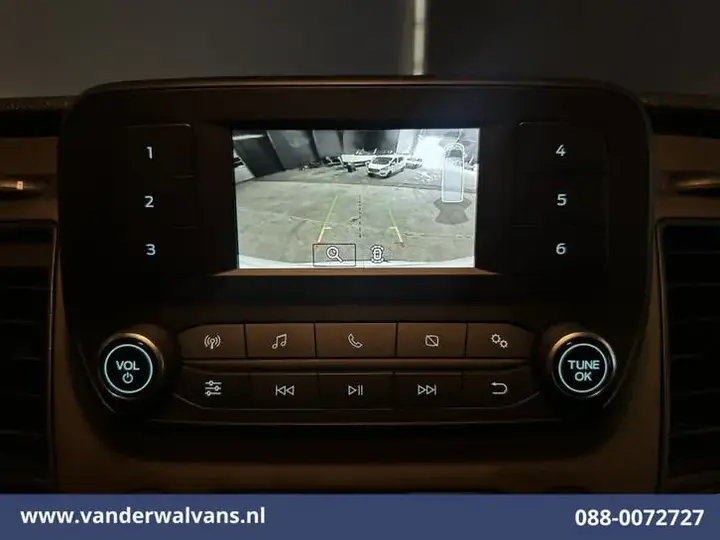 Ford Transit 2023 photo 2