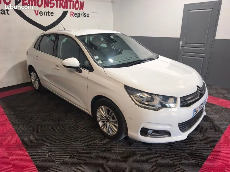 Citroen C4 2016 photo 5