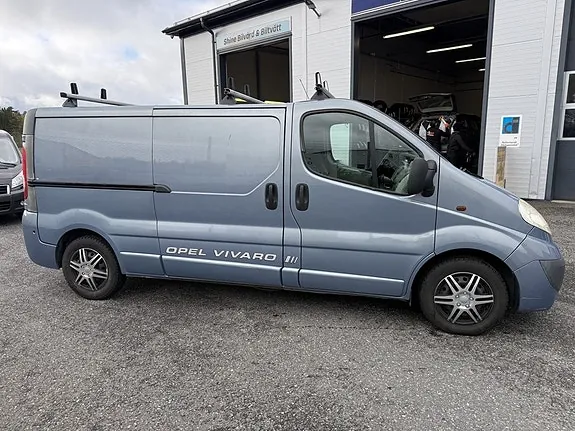Opel Vivaro 2008 photo 5