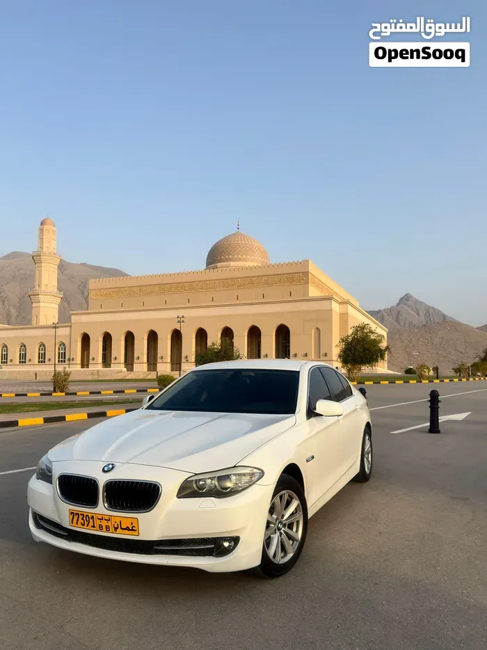 BMW 5 Series 2013 photo 2