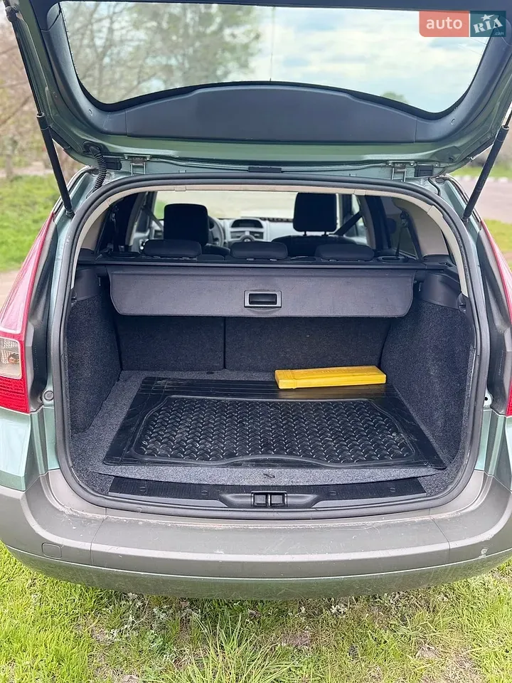Renault Megane 2006 photo 4