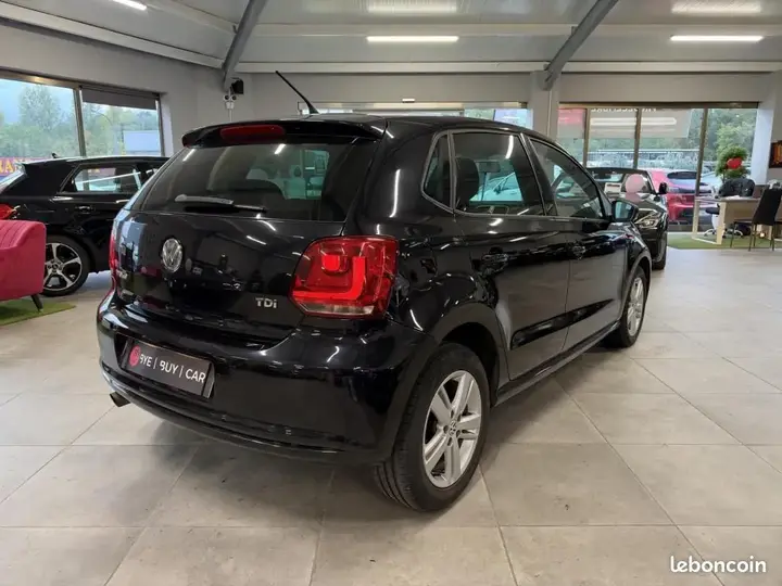 Volkswagen Polo 2012 photo 3