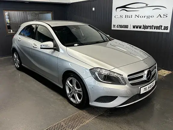 Mercedes-Benz A 180 2015 photo 2