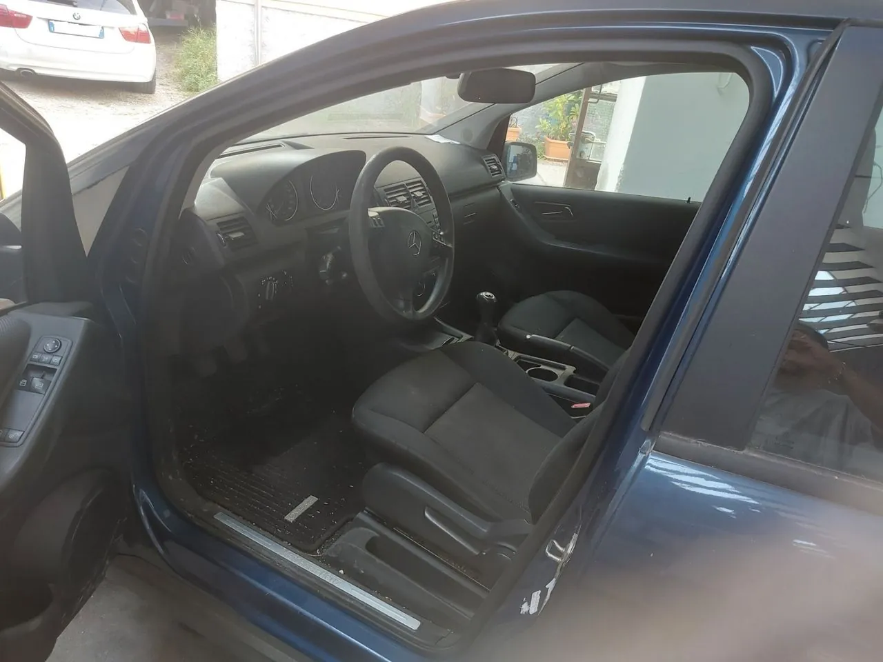 Mercedes-Benz A 160 2010 photo 5