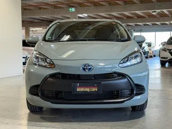 Toyota Aqua 2022 photo 3