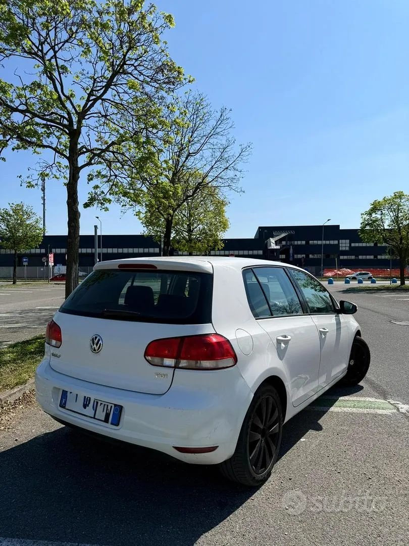Toyota Yaris 2015 photo 3