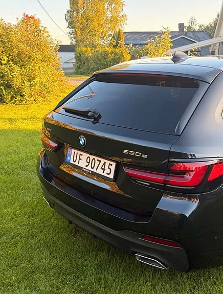 BMW 530E 2021 photo 2