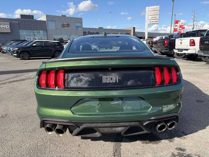 Ford Mustang 2023 photo 4