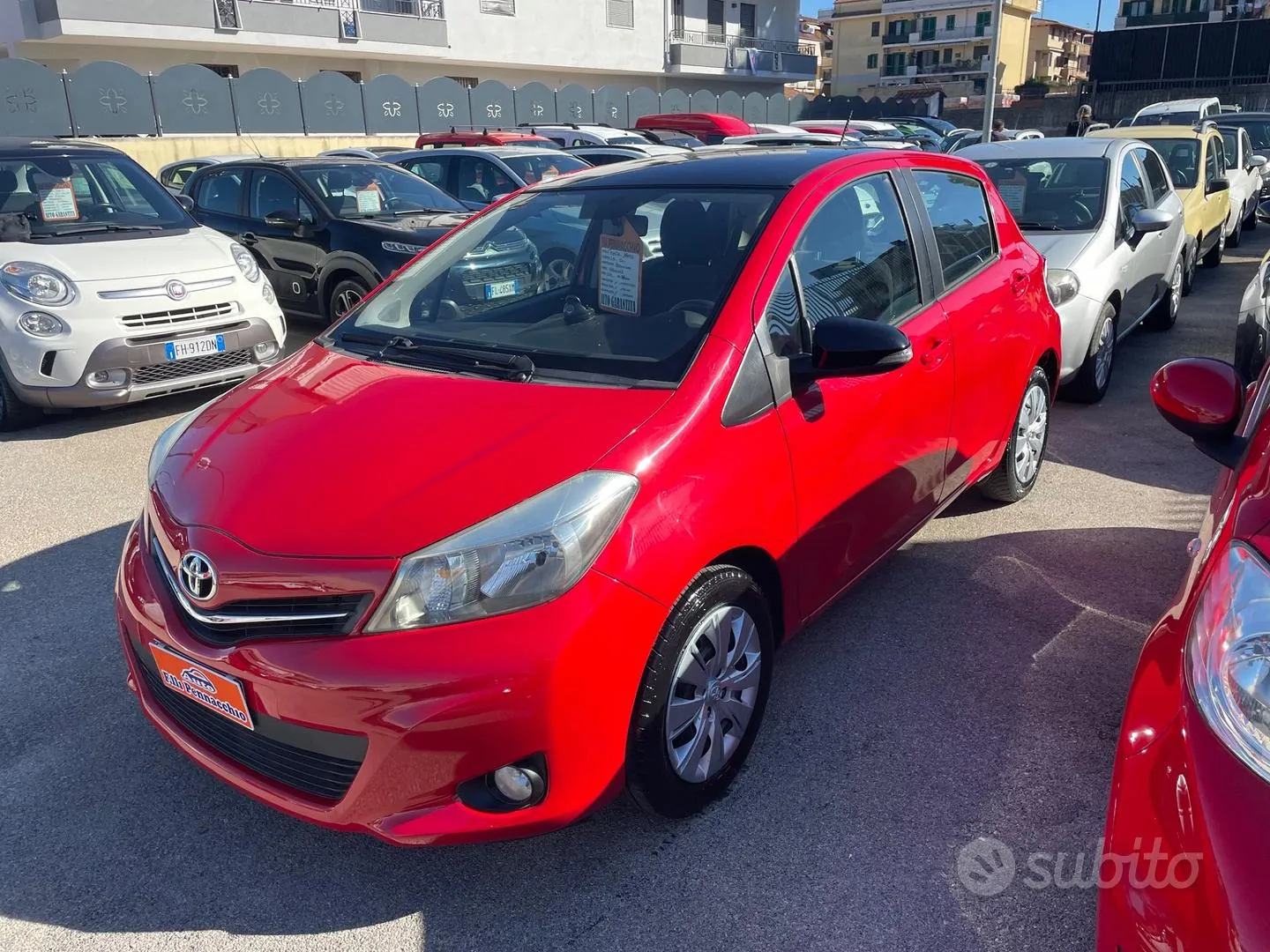 Toyota Yaris 2013 photo 3