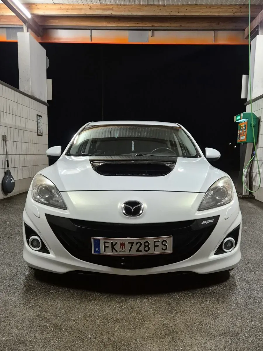 Mazda Mazda3 2009 photo 2