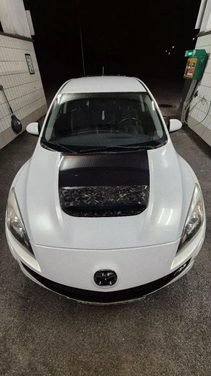 Mazda Mazda3 2009 photo 3
