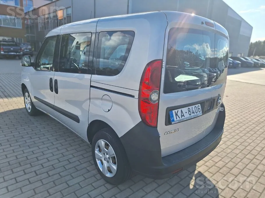 Opel Combo 2015 photo 4