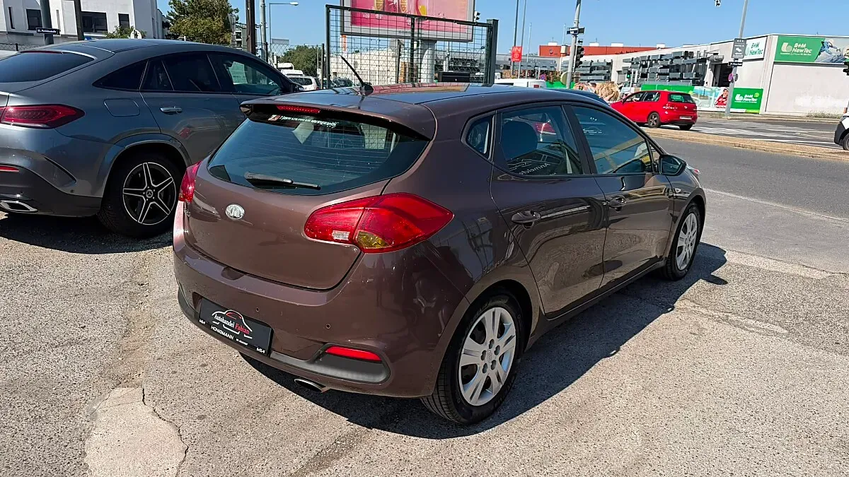 Kia Ceed 2014 photo 3