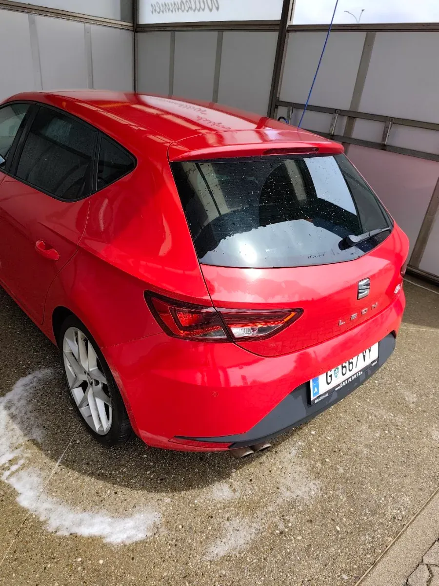 Seat Leon 2013 photo 3
