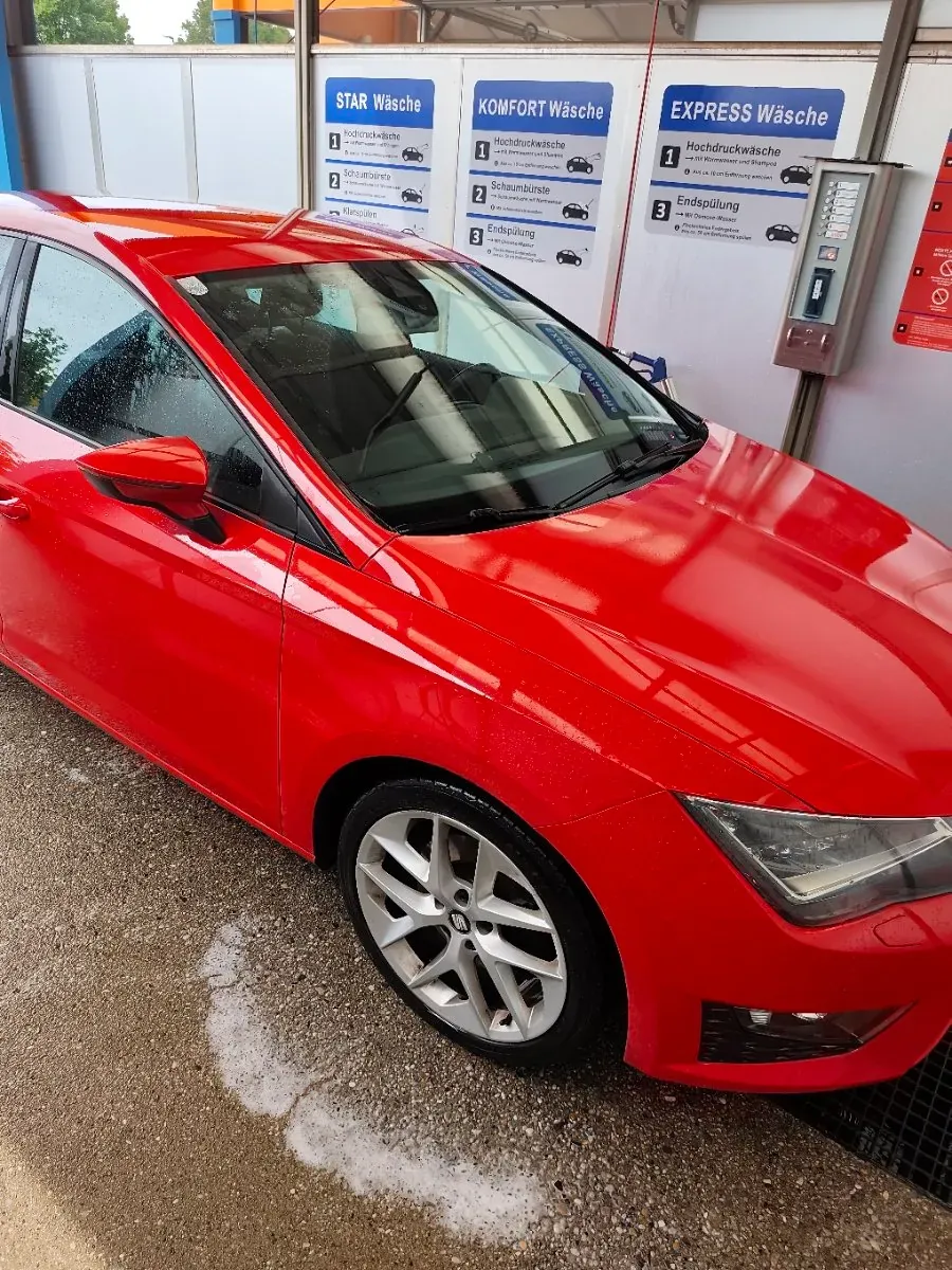 Seat Leon 2013 photo 2