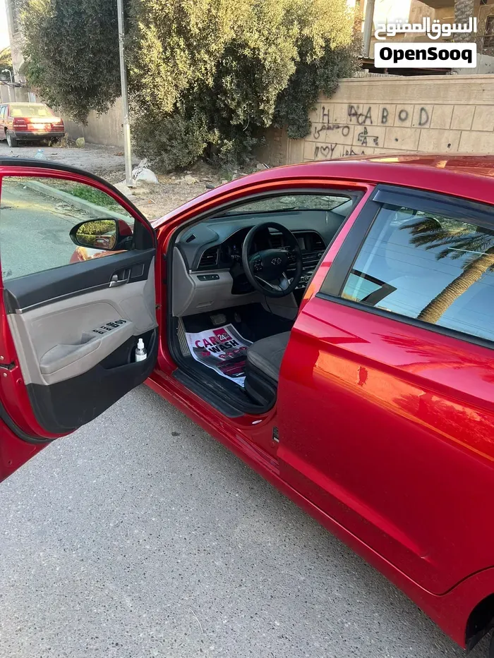 Hyundai Elantra 2020 photo 3