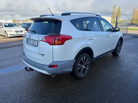 Toyota Rav4 2015 photo 2