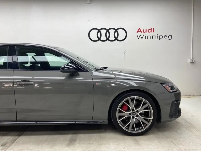 Audi A4 2023 photo 3