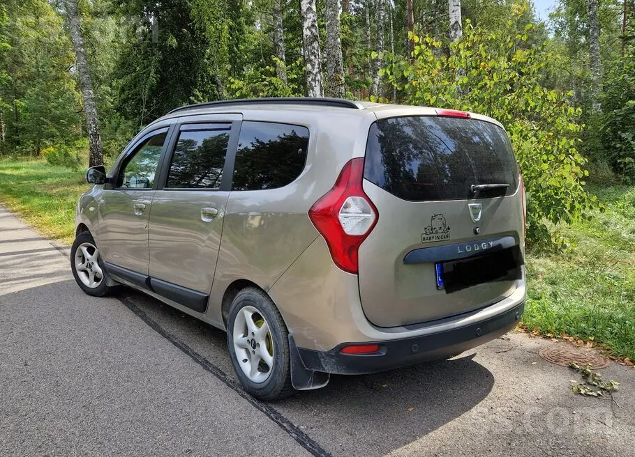 Dacia Lodgy 2013 photo 3