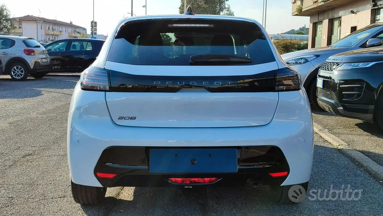 Peugeot 208 2025 photo 4