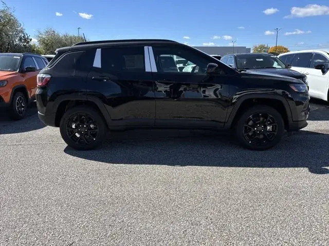 Jeep Compass 2026 photo 4