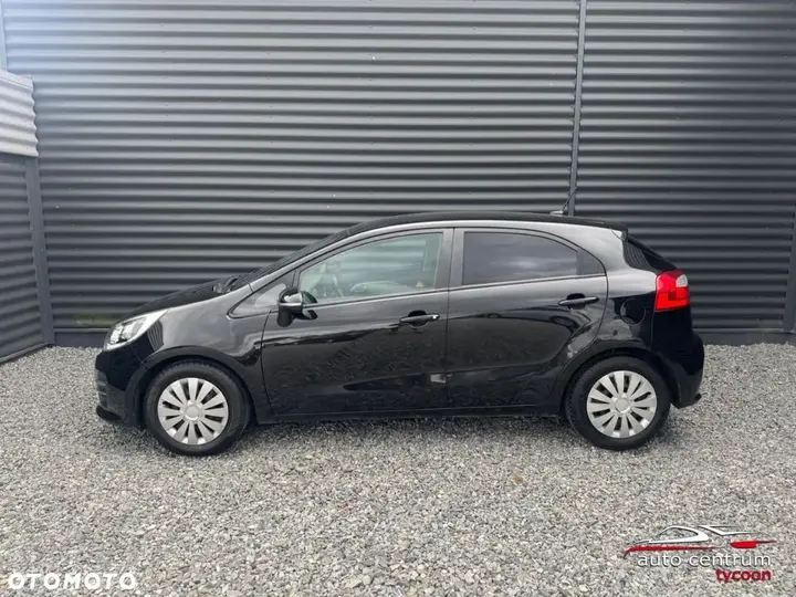 Kia Rio 2016 photo 5