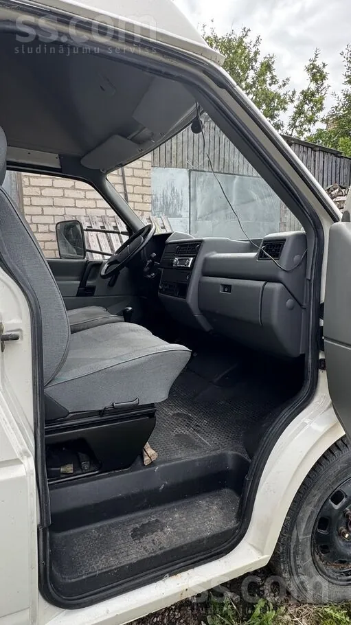 Volkswagen Transporter 1994 photo 4