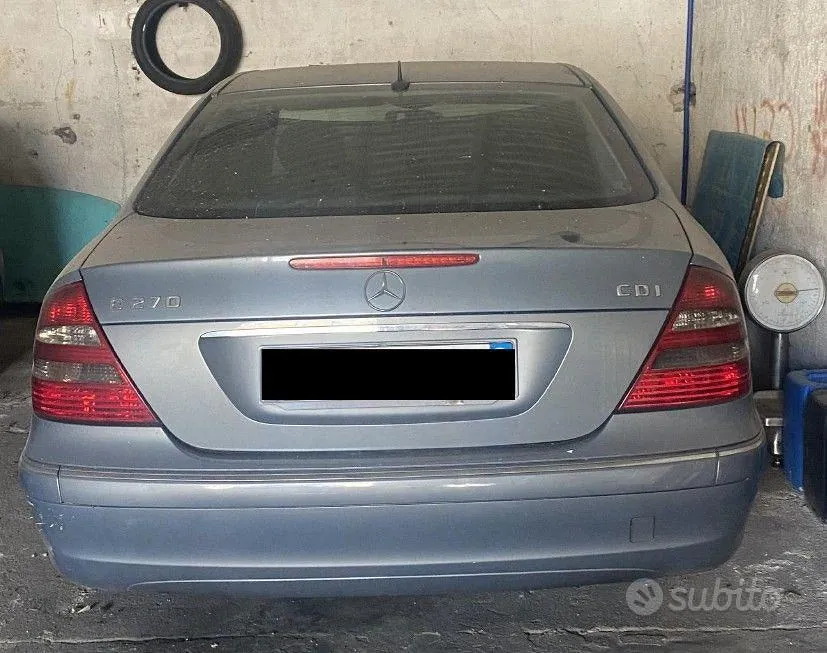 Mercedes-Benz Claßse E 2004 photo 4